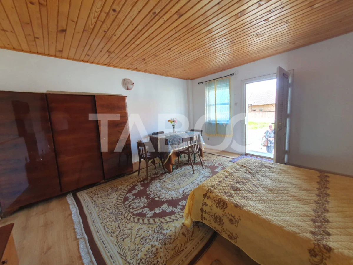 Moara + casa de locuit 375 mp utili 7350 mp teren intravilan - 4