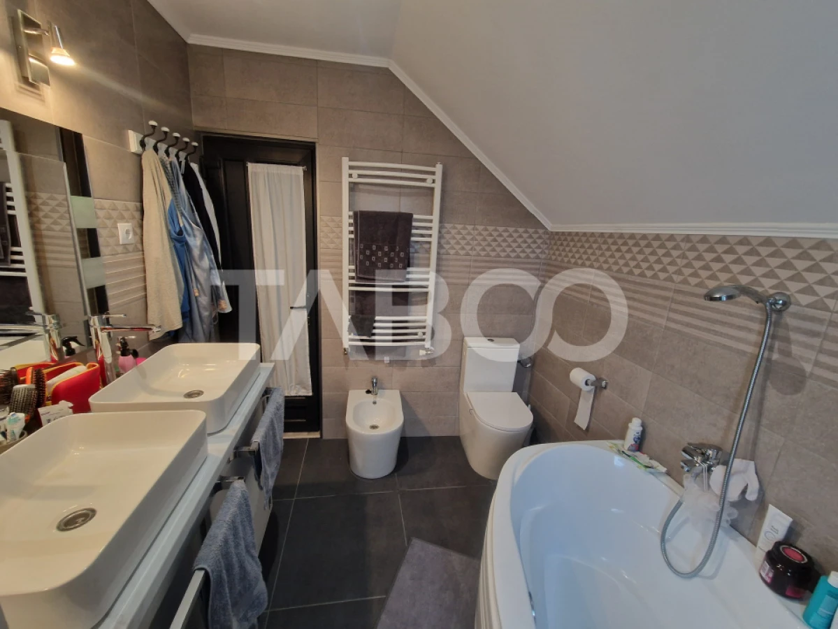 Casa individuala 100 mp utili si 253 mp teren Cristian judet Sibiu - 10