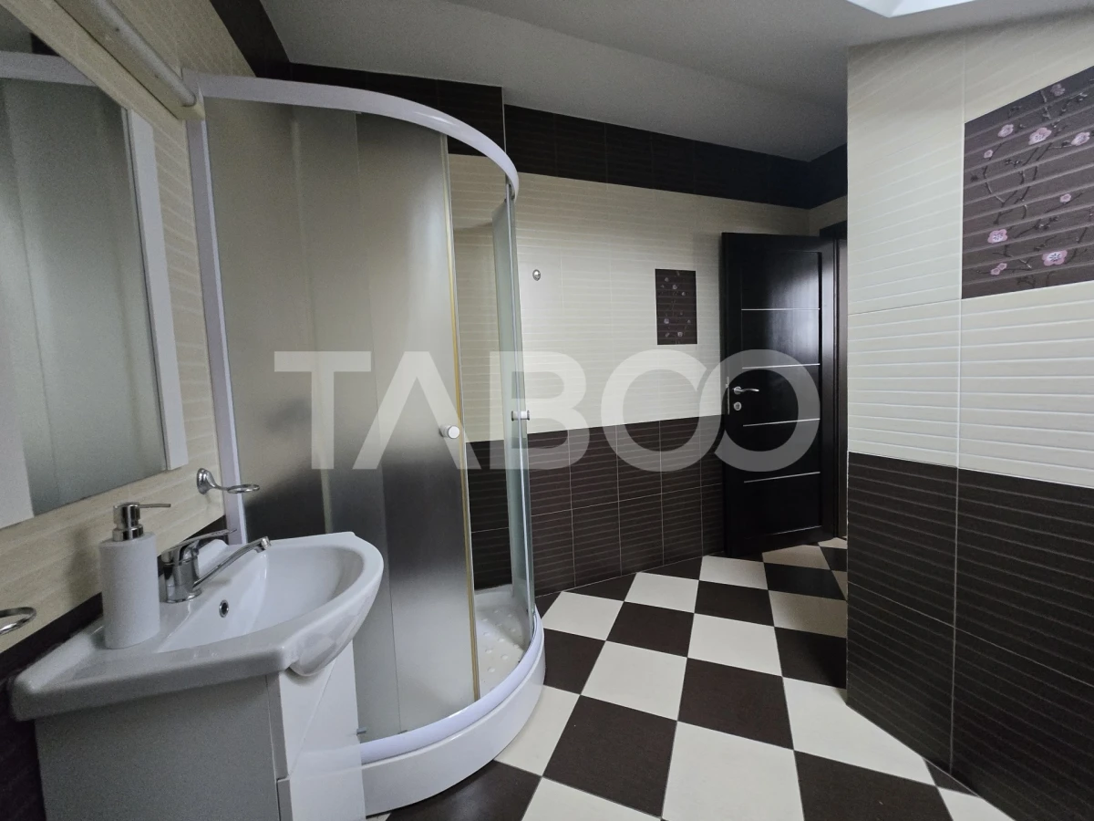 Casa de inchiriat 177mpu 7 camere cu baie proprie zona Lupeni Sibiu - 10
