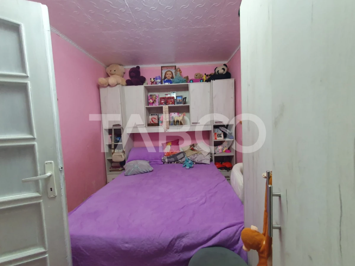 Apartament de vanzare cu 2 camere semidecomandat 40 mp utili - 2