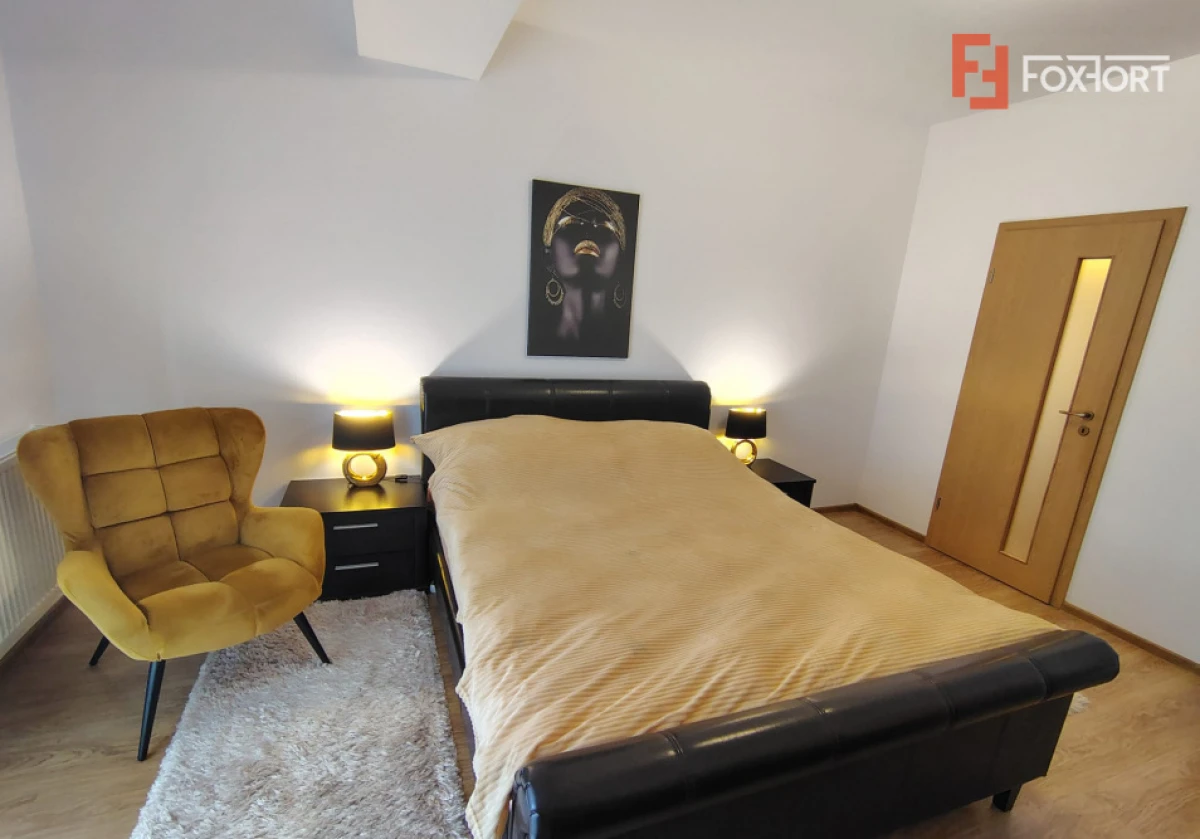 Casa insiruita - 3 camere, 107 mp utili in ansamblu privat (2987 mp), Dumbravita - 3