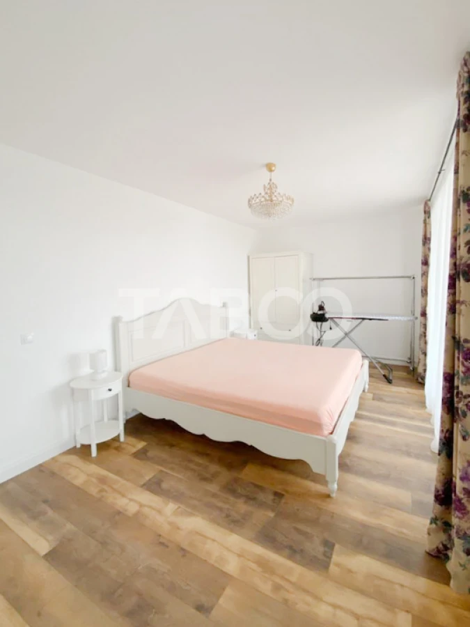 Casa cu 4 camere si vedere panoramica chiar la intrare In Cristian - 6