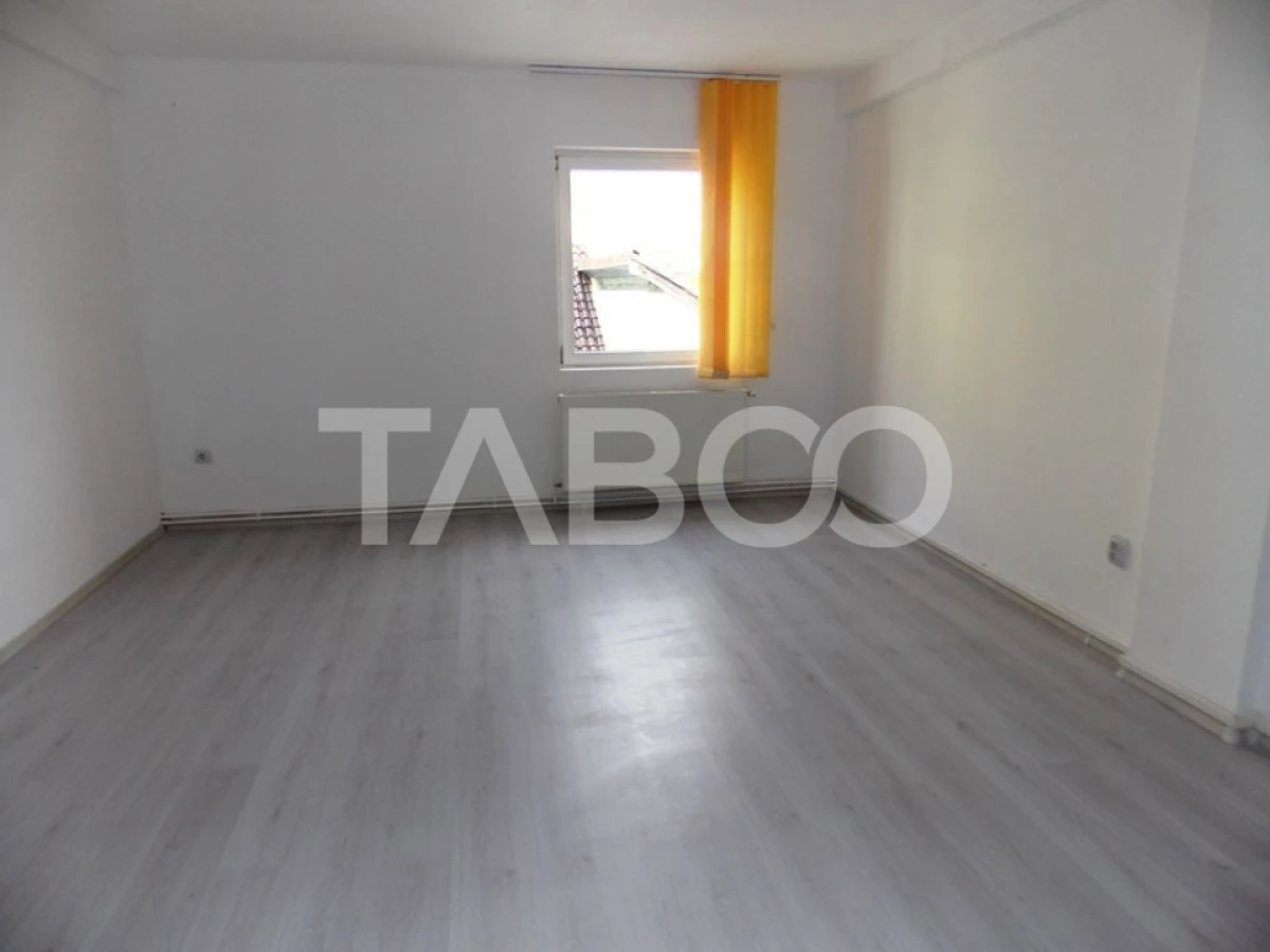 Spatiu pentru birouri de inchiriat cu utilitati incluse in Strand - 10