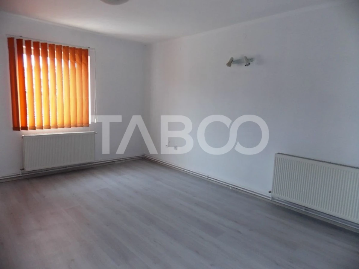 Spatiu pentru birouri de inchiriat cu utilitati incluse in Strand - 4