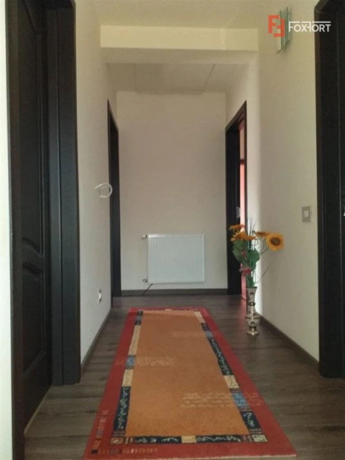 Casa individuala cu 5 camere de vanzare in Sag - ID V155 - 10