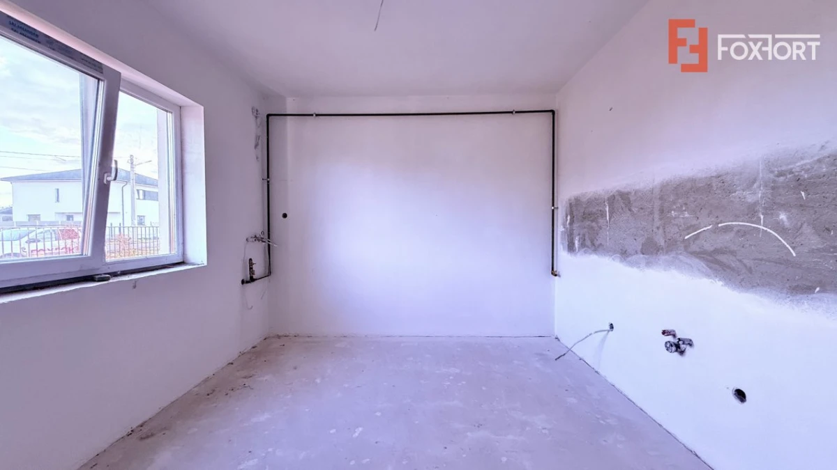 Casa tip triplex, cu 2 camere, de vanzare in Sanandrei. - 5