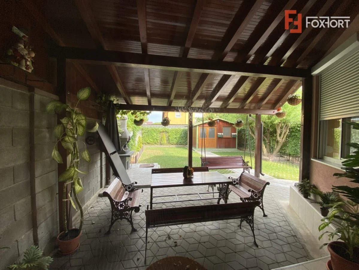 Duplex 4 Camere Mosnita Noua, Cartier Europa - ID V2174 - 2