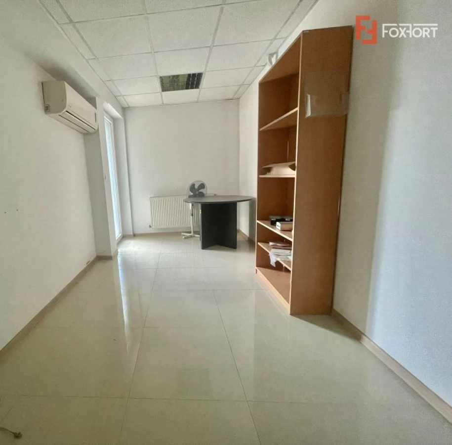 Spatiu comercial de vanzare, 585 mp,locatia excelenta, Timisoara- V2315 - 6