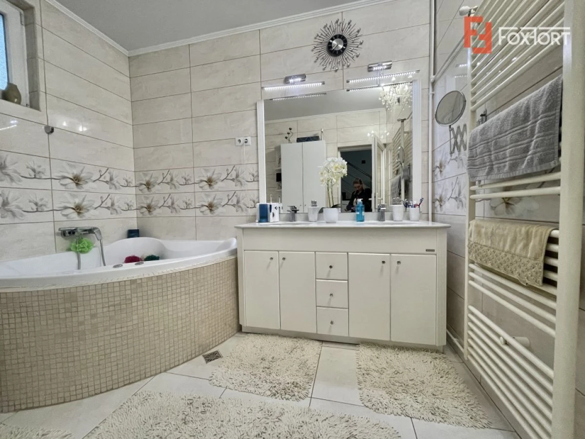 Vila in inima Dumbravitei, 1102 mp teren - ID V3461 - 7