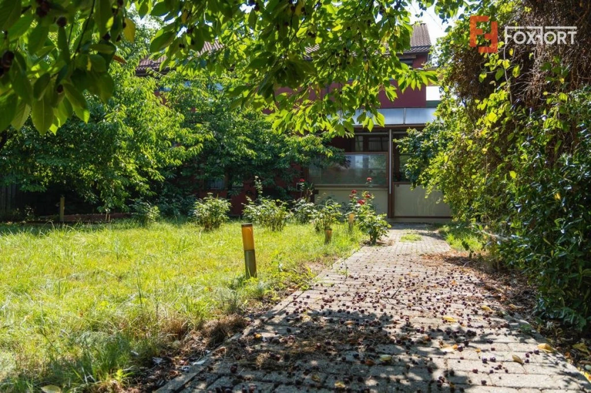 Casa individuala cu Garaj 360mp Utili, Zona Crisan - ID V4097 - 2