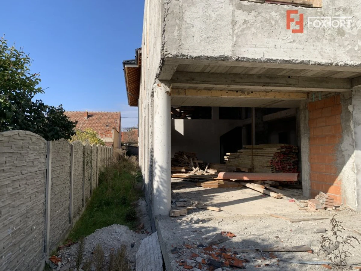 Vila exclusivista 880 mp utili zona Mehala pretabil clinica - ID V4454 - 3