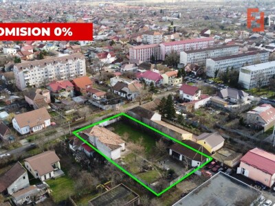 Teren 1702 mp cu casa si garaj / pretabil dezvoltare imobiliara - ID V4657
