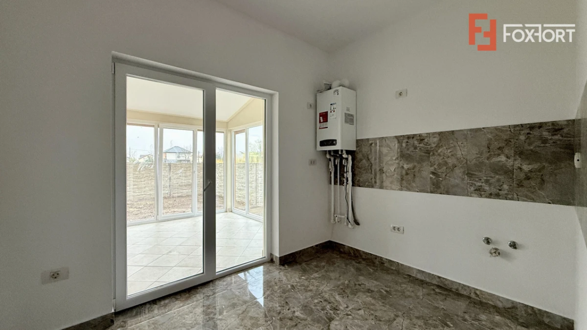 Duplex pe parter 4 camere Ghiroda - 10