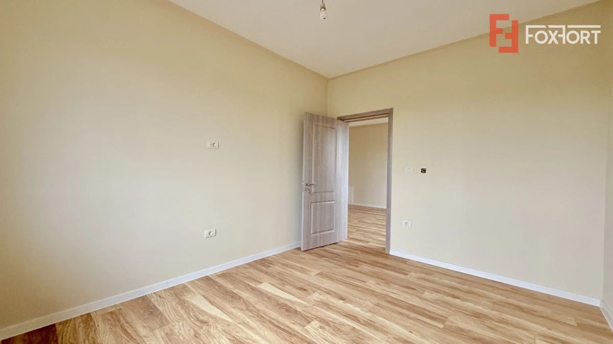 Duplex pe parter 4 camere Ghiroda - 7