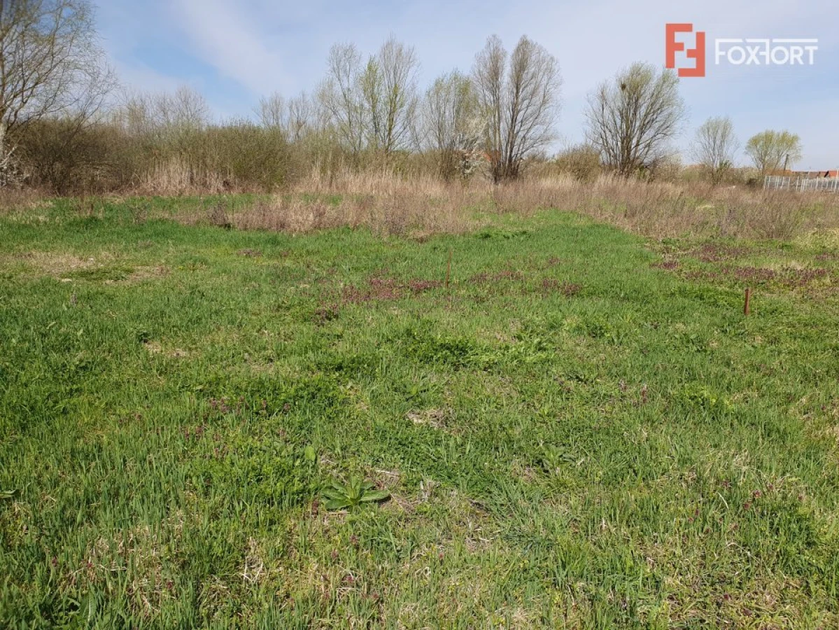 Teren intravilan, suprafata de 504 mp, cartier nou, in Utvin - ID V5060 - 9