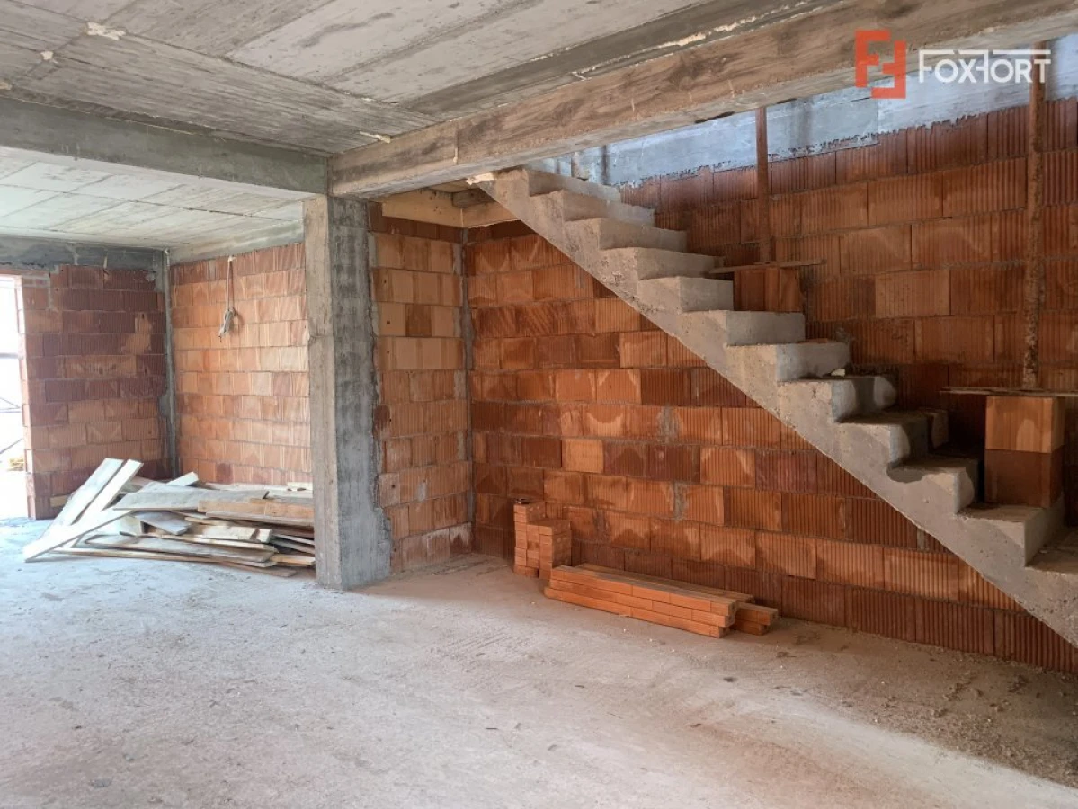 Casa tip Duplex arhitectura modernista zona Lipovei strada linistita - ID V5191 - 8