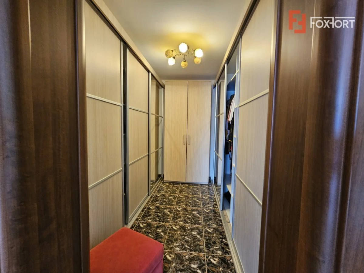 Casa 5 camere de inchiriat, Giroc, zona Centrala - ID C5263 - 5