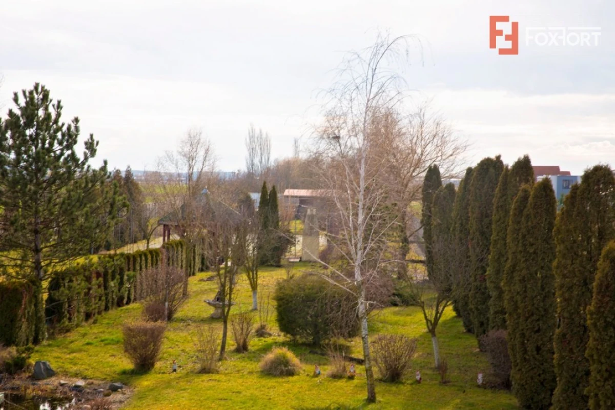 Vila Duplex cu lac si piscina Giarmata Vii cu 5880 mp de teren - ID V5269 - 7