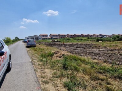 Teren intravilan cu toate utilitatiile zona Daimond Events Sacalaz - ID V5476