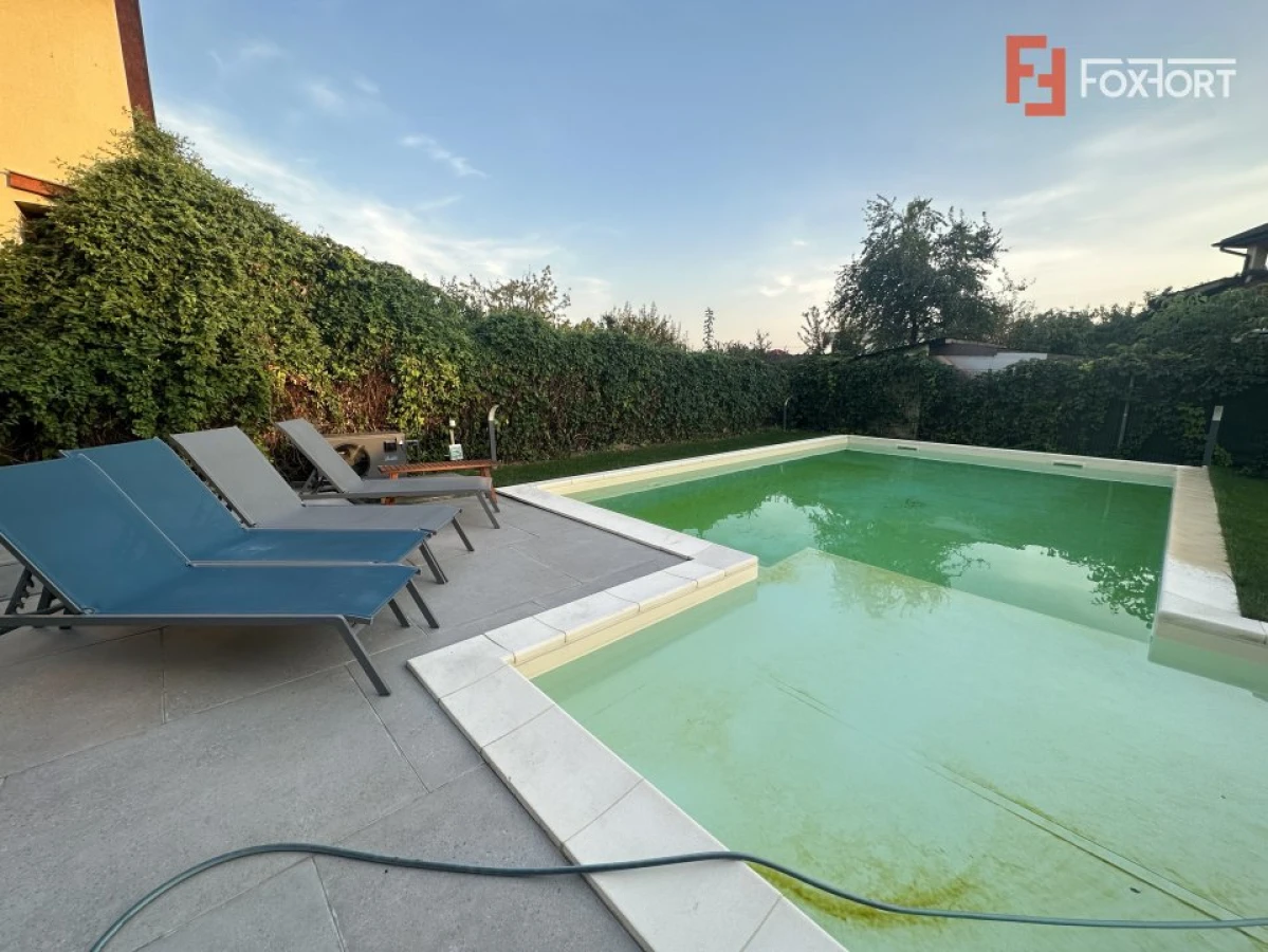 Casa individuala cu 10 camere si piscina, in Dumbravita - ID C5624 - 3