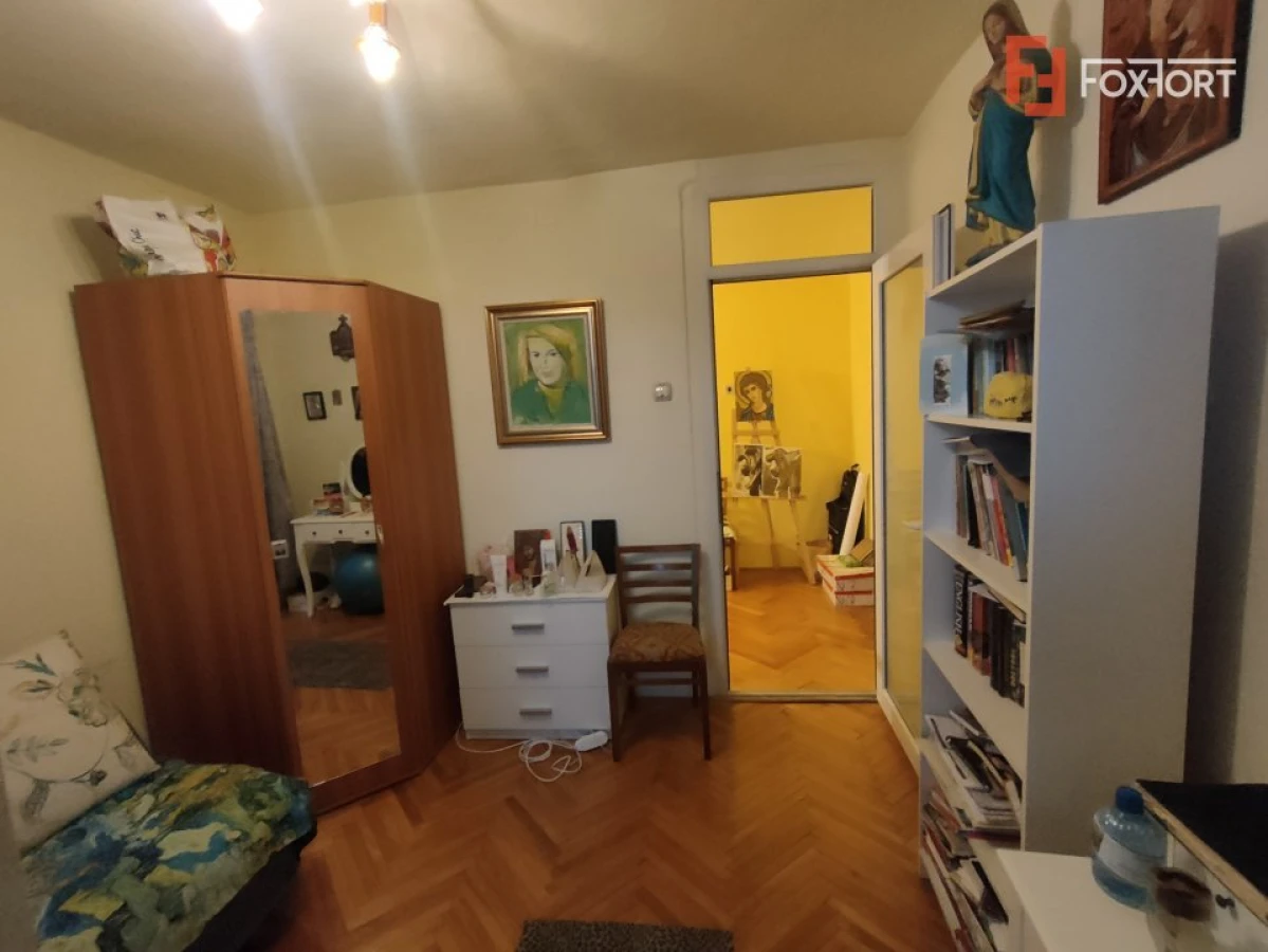 Apartament cu 4 camere situat pe 2 nivele zona AEM - ID V5664 - 5