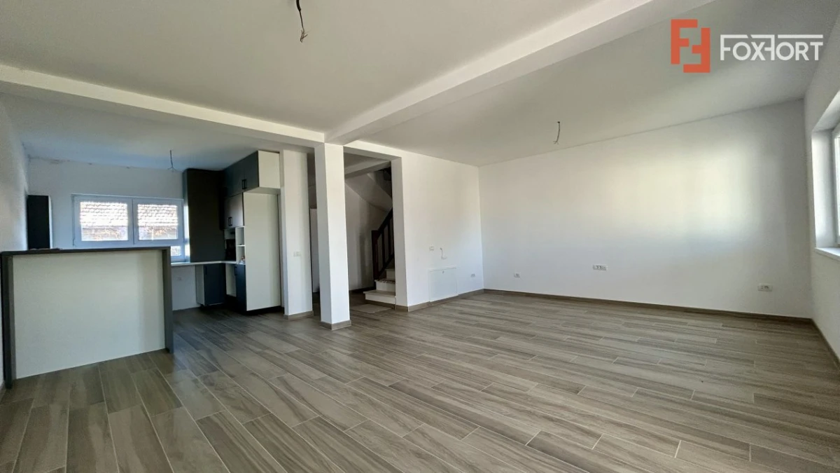 Casa cu 4 camere, toate utilitatile, cu plata in transe Sanandrei. - 3