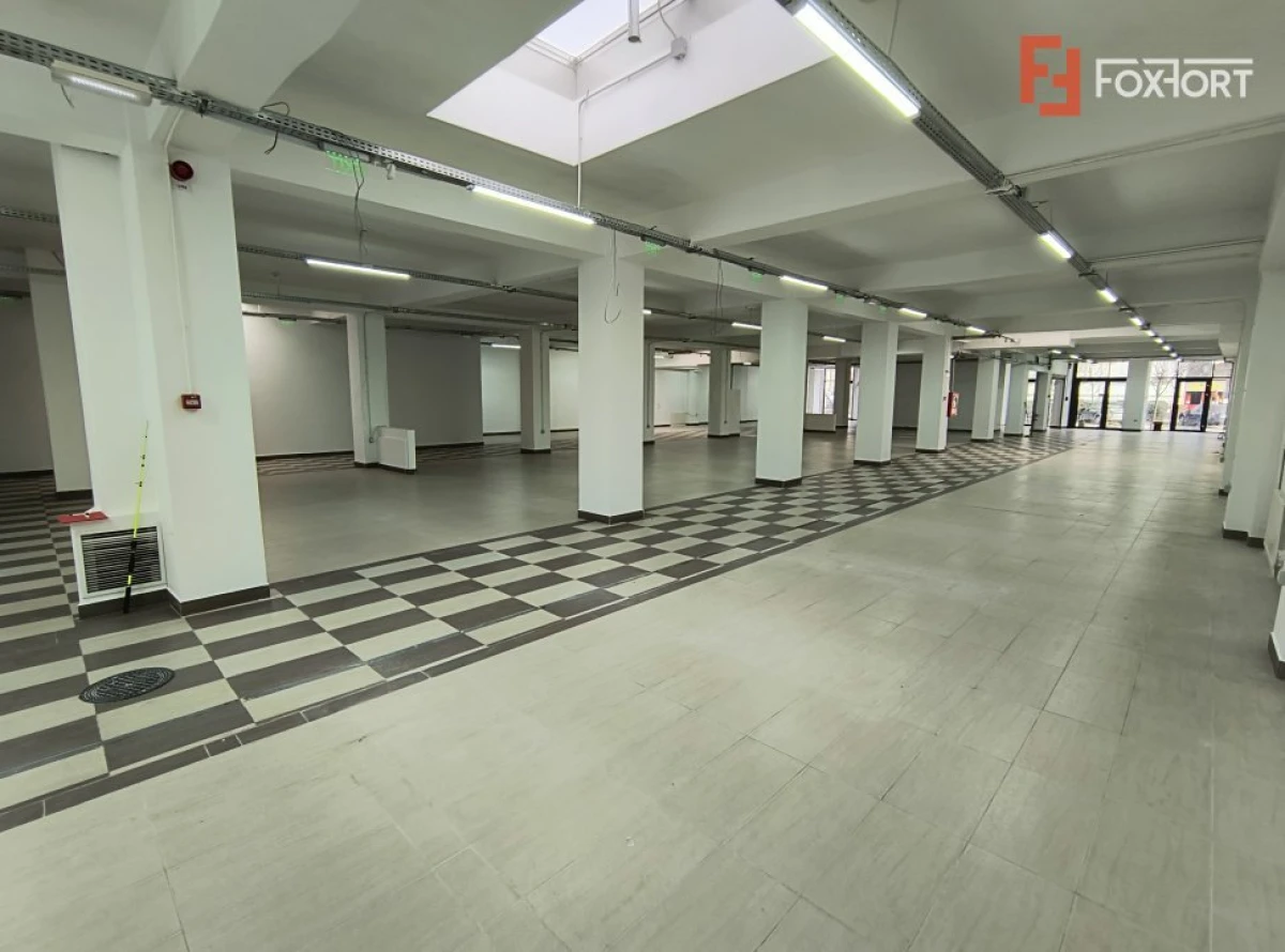 Spatiu comercial de inchiriat zona Brancoveanu - 1