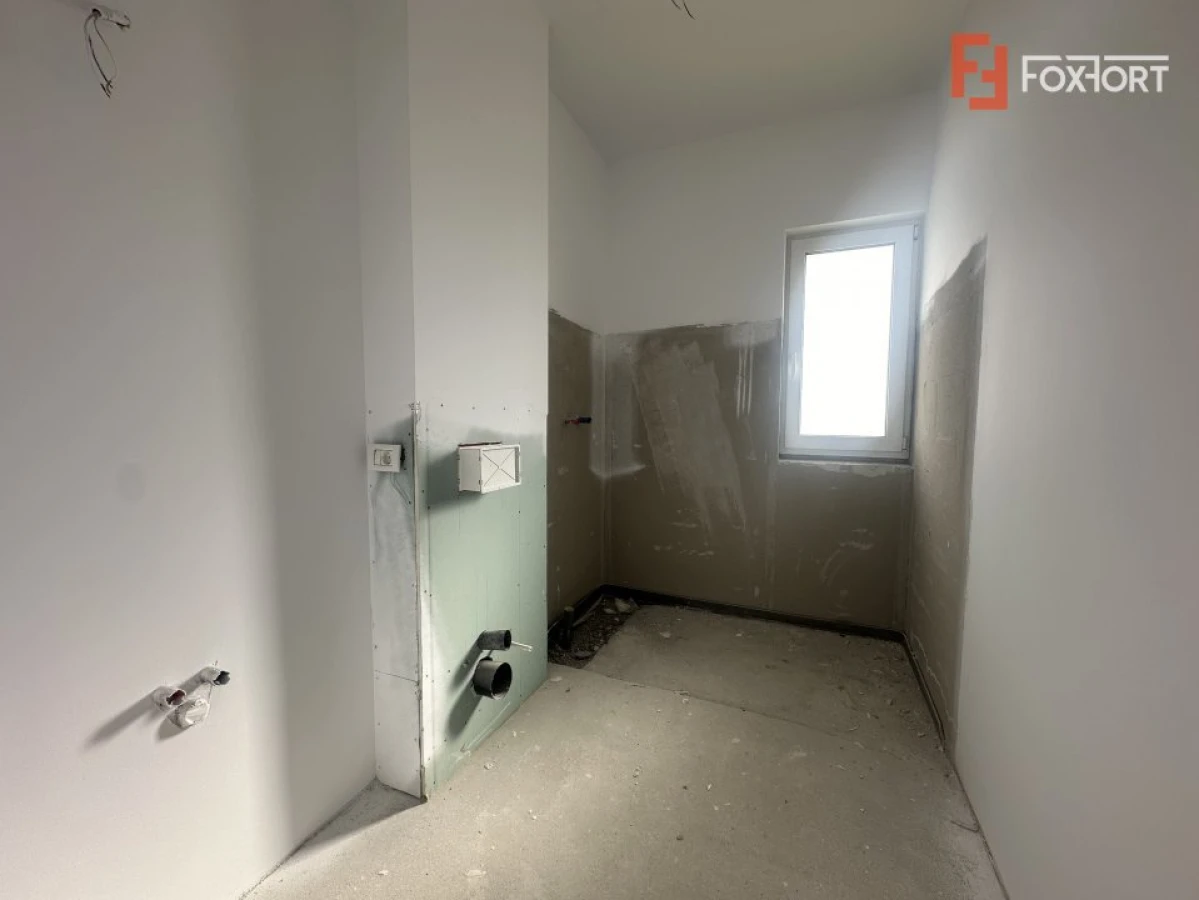Apartament cu 2 camere, decomandat + terasa de 41 mp, in zona Aradului - 4