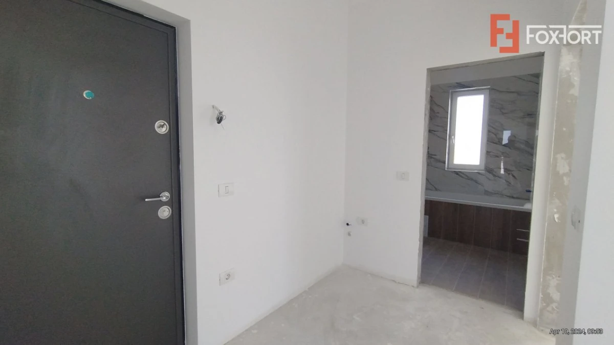 Apartament 3 camere, Zona Torontalului - Etaj 2 - 8