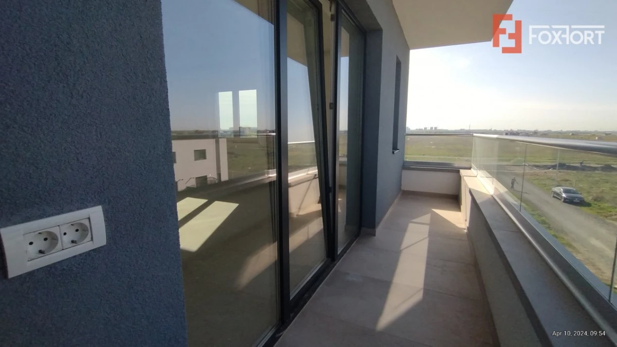 Apartament 3 camere, Zona Torontalului - Etaj 2 - 5