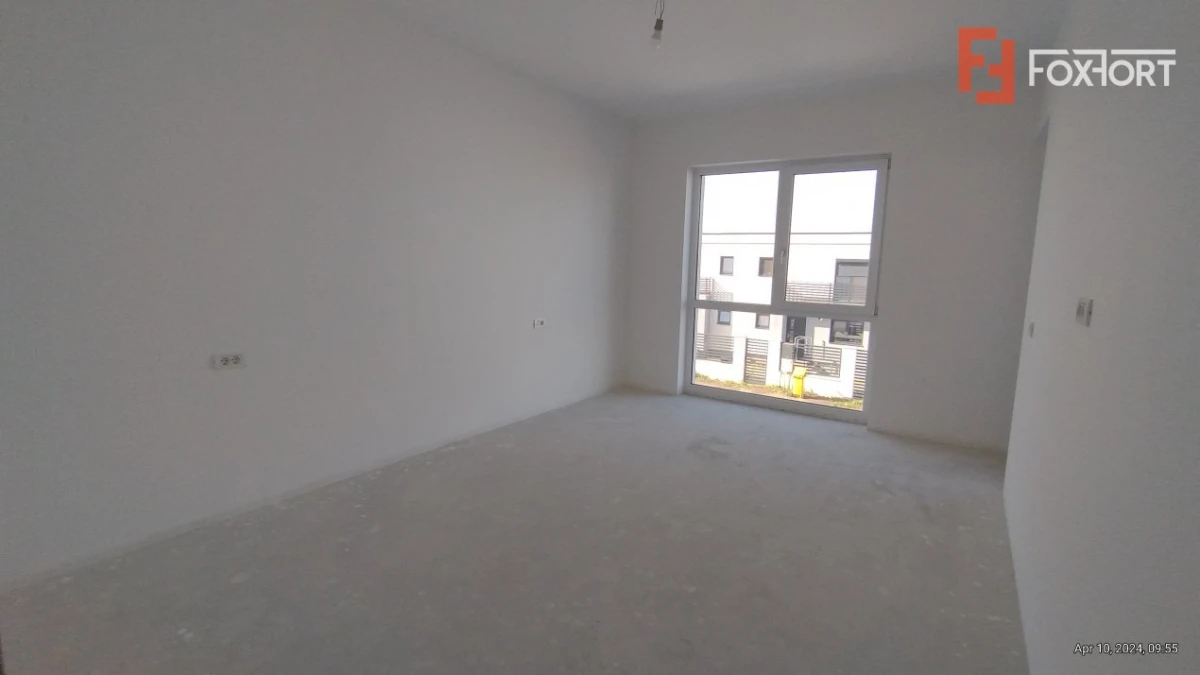 Apartament 3 camere, Zona Torontalului - Etaj 2 - 3