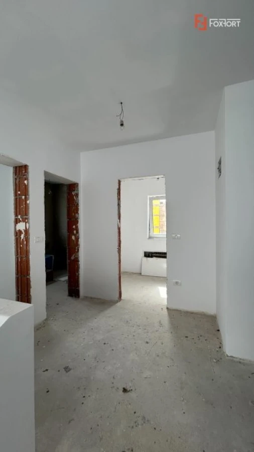 Duplex 5 camere spatios, cu 3 locuri de parcare - Dumbravita - 7