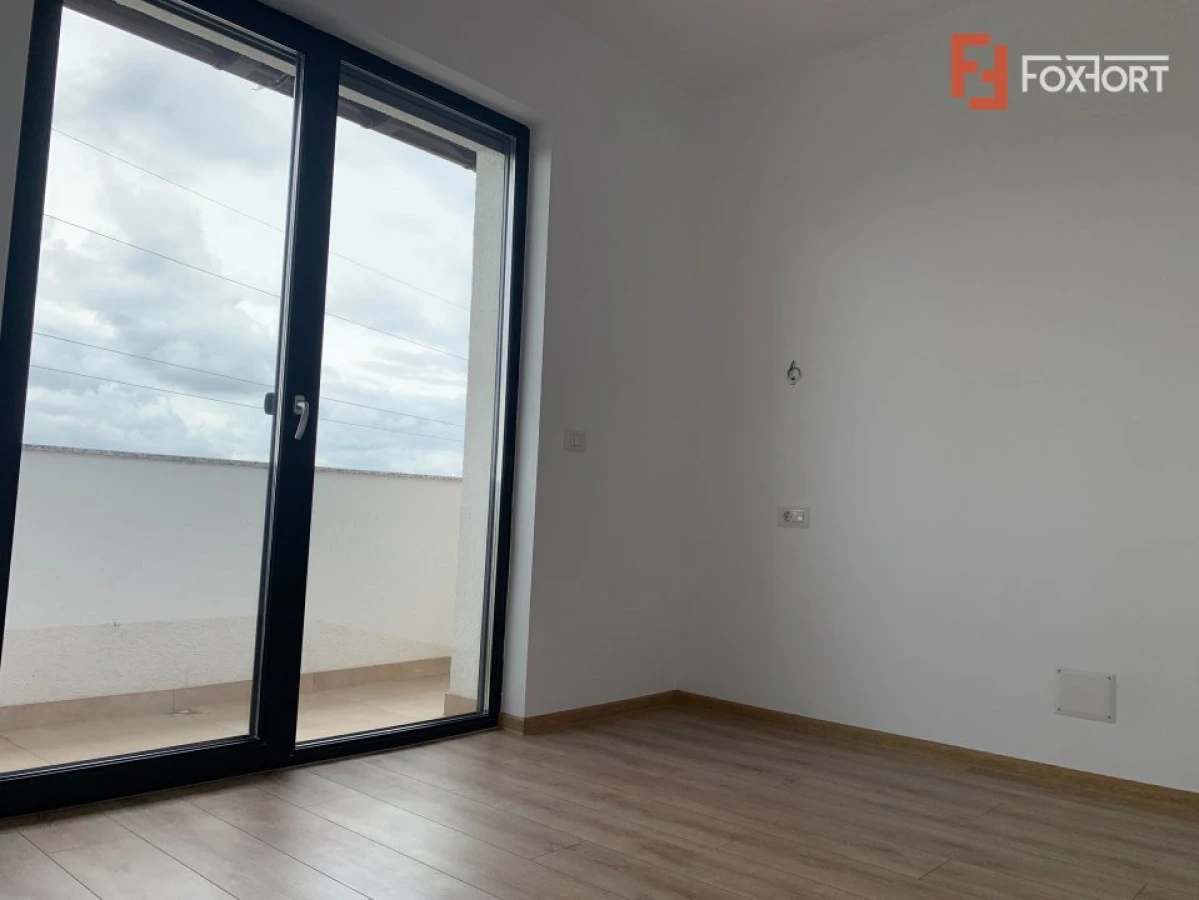 Duplex cu 5 camere si teren de 350 mp, zona Dumbravita - 8