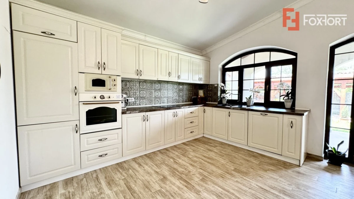 COMISION 0% Casa in stil mediteranean in Sag | 5 Camere - 4