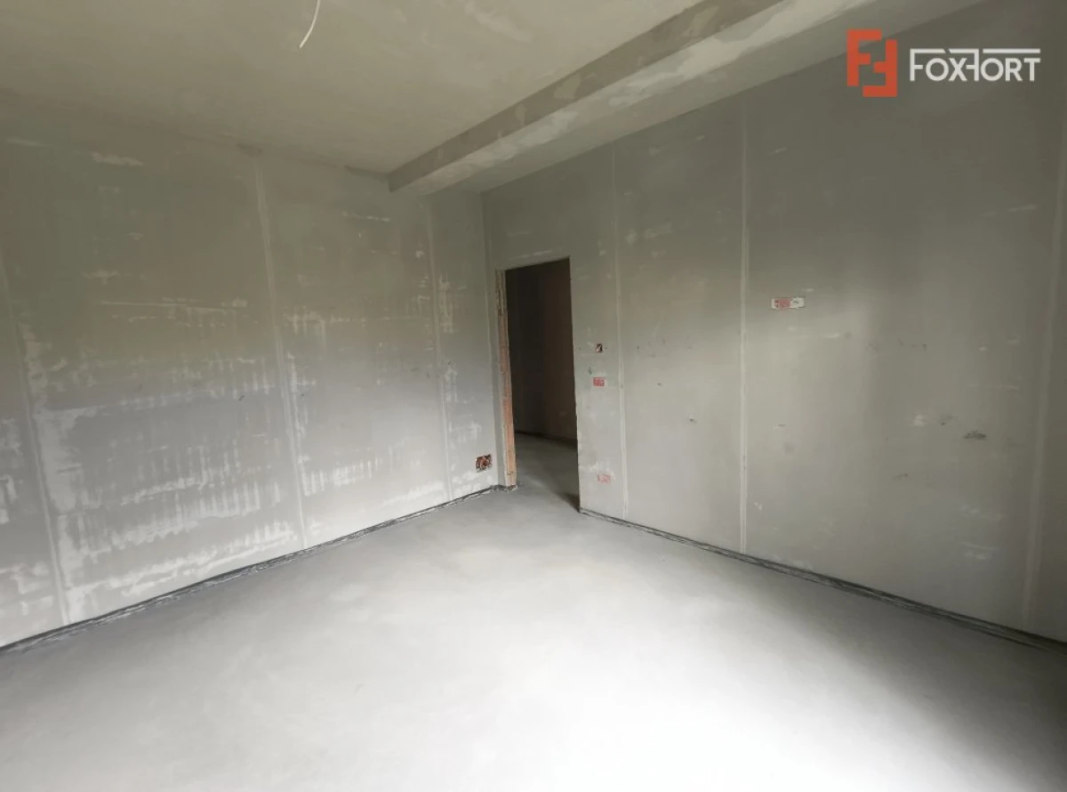 Casa individuala cu 4 camere si teren de 860 mp, zona Giroc - 3