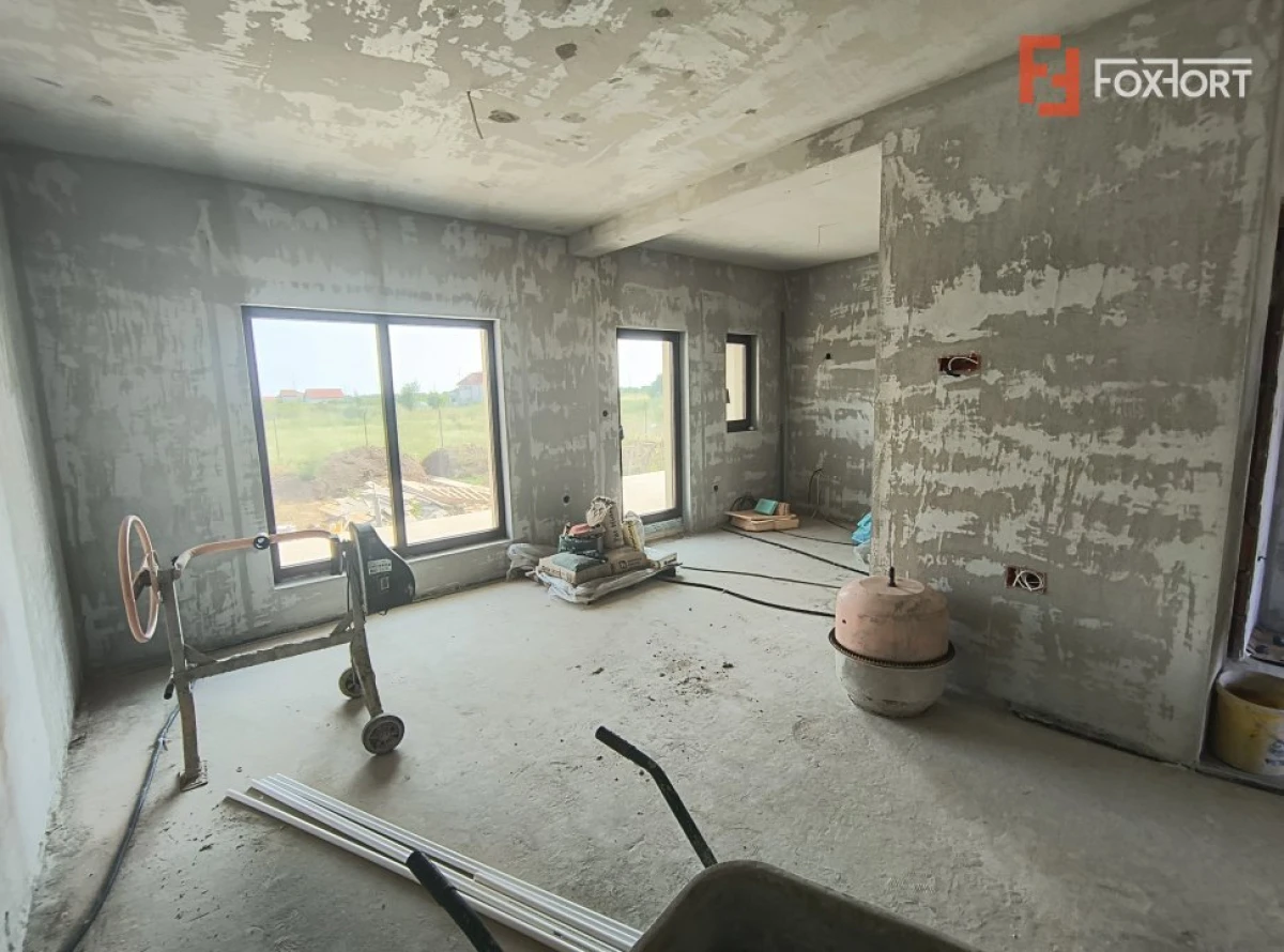 Triplex ultramodern cu 5 camere si 2 bai, in localitatea Timisoara - 2