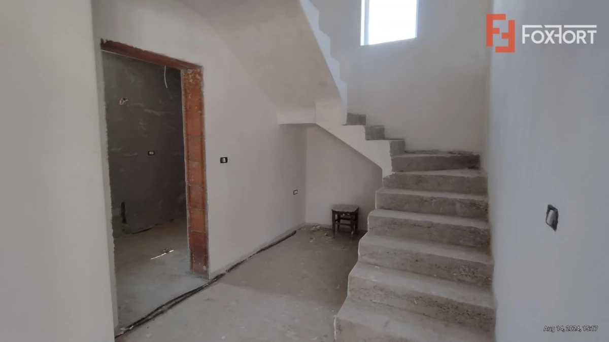 Casa individuala 5 camere, Utvin - Interior semifinisat - 8