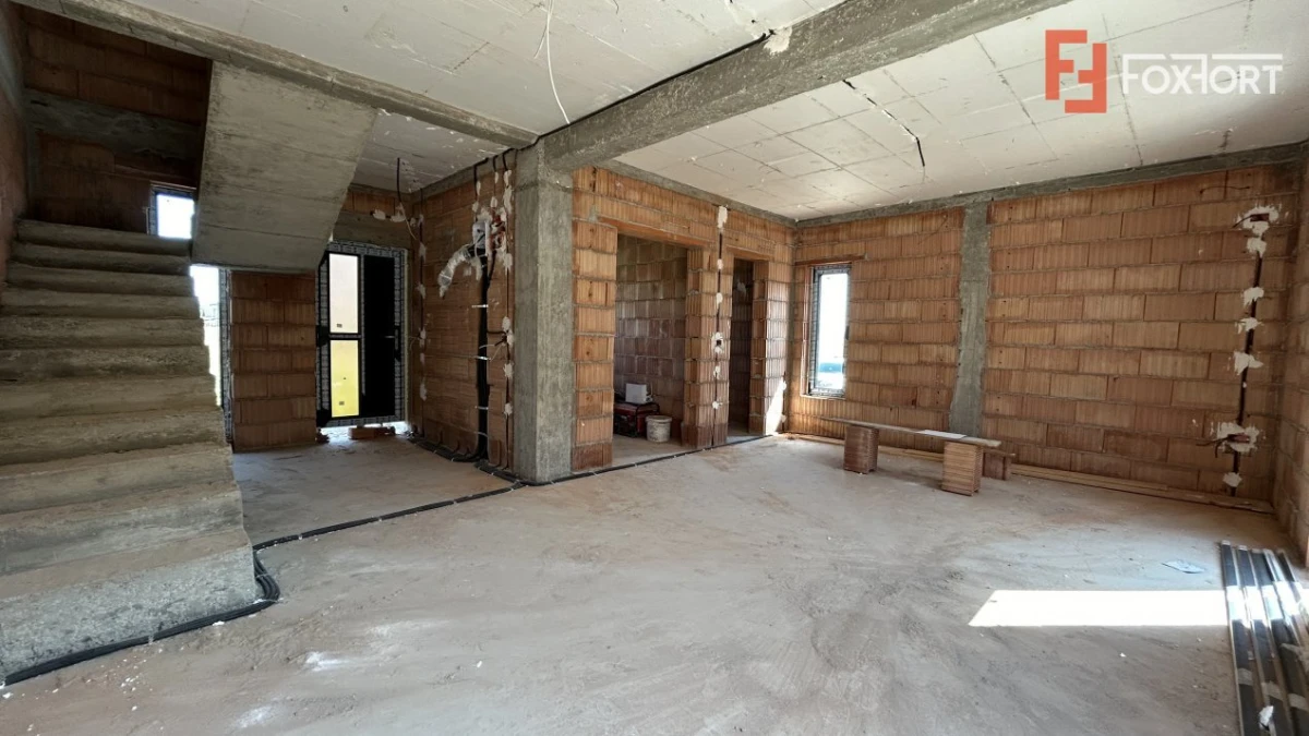 COMISION 0% Duplex 4 camere si 2 bai, Sanandrei - Pozitie excelenta - 4