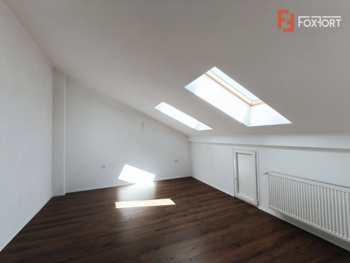 Apartament spatios cu 3 camere, scara interioara, 84 mp - V7227 - 4