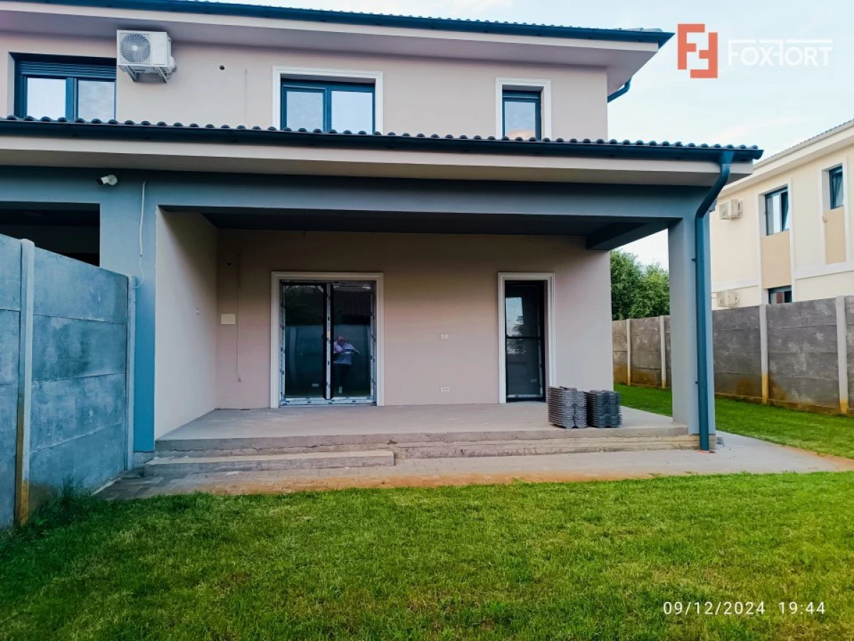 Casa individuala 4 camere, 136 mp utili - Giroc - 2