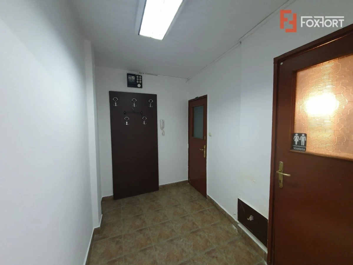 Spatiu comercial cu 2 camere de inchiriat - zona Piata Doina - 8
