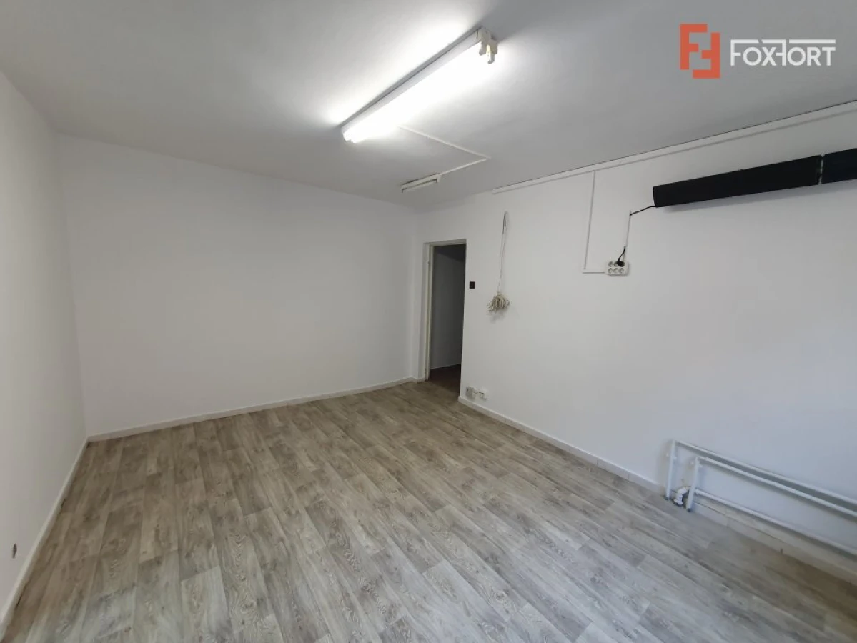 Spatiu comercial cu 2 camere de inchiriat - zona Piata Doina - 4