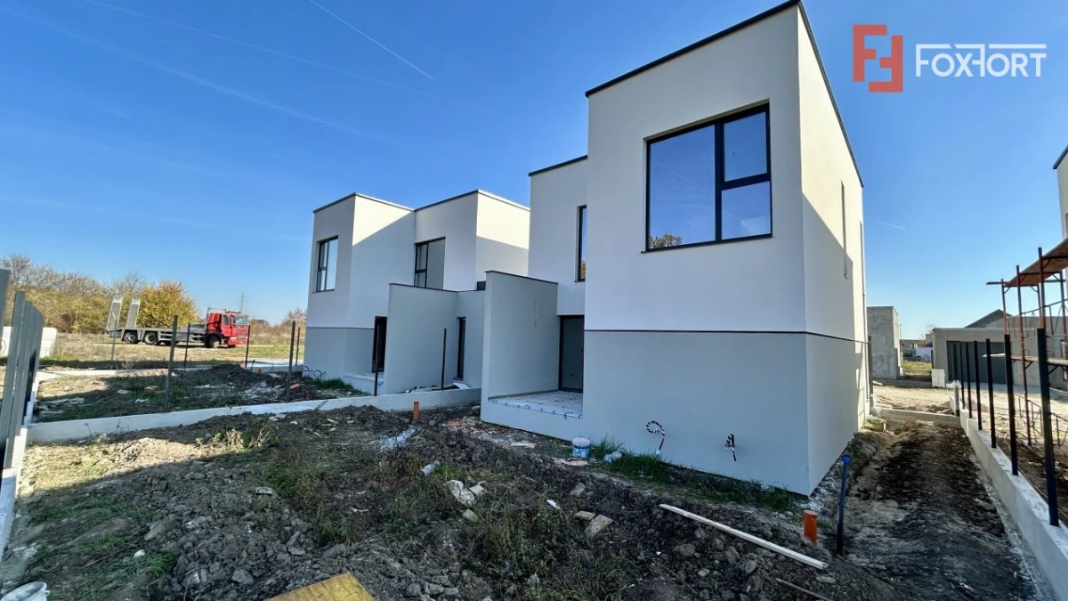 Duplex 4 camere despartit prin camera tehnica + pompa de caldura - Giarmata Vii - 1