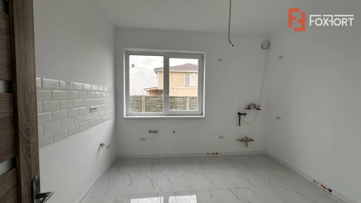 Duplex 4 camere, 110 mp, si teren de 330 mp in Giroc - 2