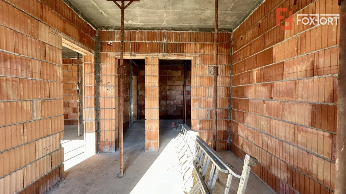 Duplex 4 camere pe parter + perete dublu despartitor - Sanandrei - 6