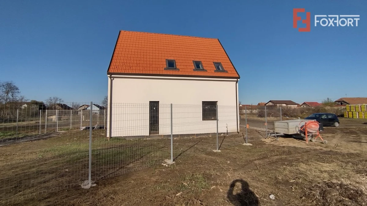 Duplex 4 camere de vanzare, Sacalaz - toate utilitatiile - 2