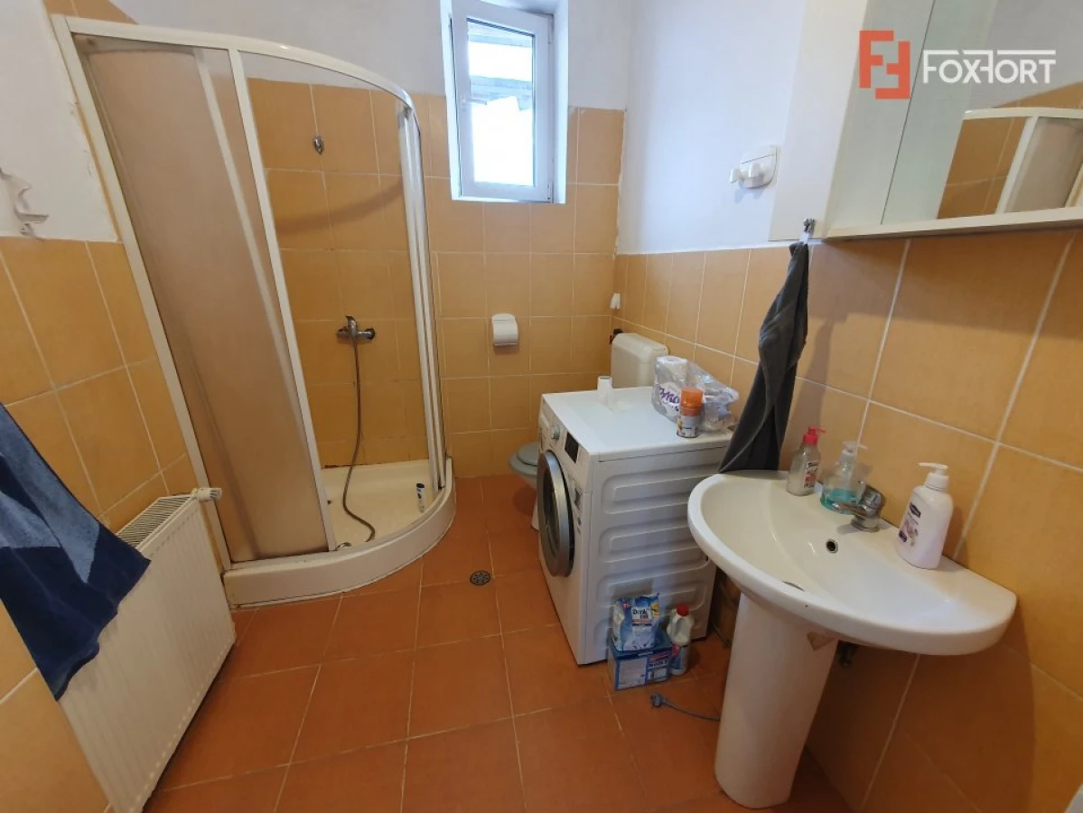 Casa individuala cu 6 camere, garaj si teren de 500 mp - zona Sagului - 9