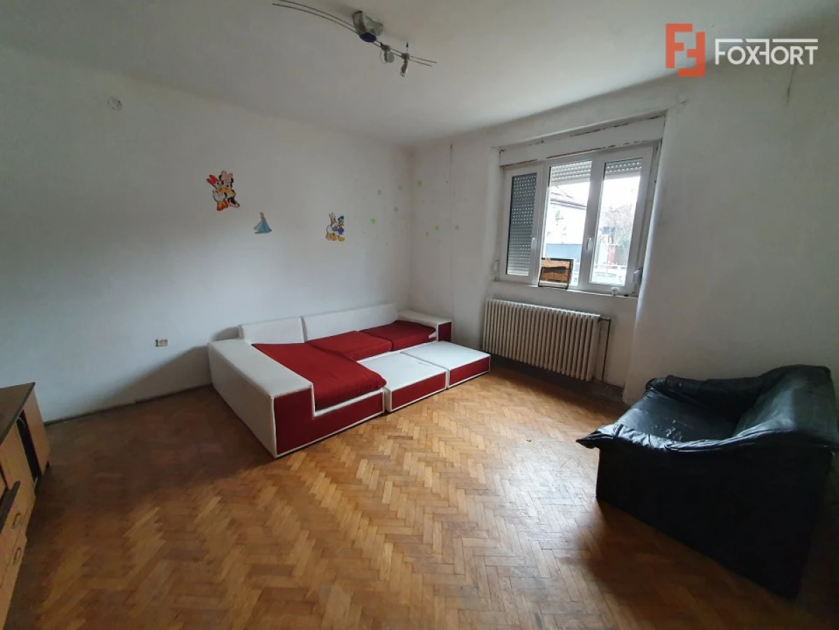 Casa individuala cu 6 camere, garaj si teren de 500 mp - zona Sagului - 2