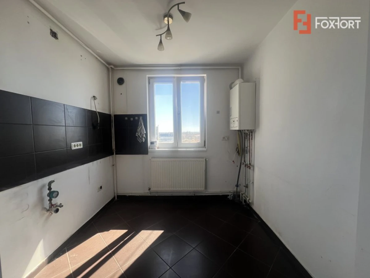 Apartament cu 3 camere decomandat, zona Girocului - 3