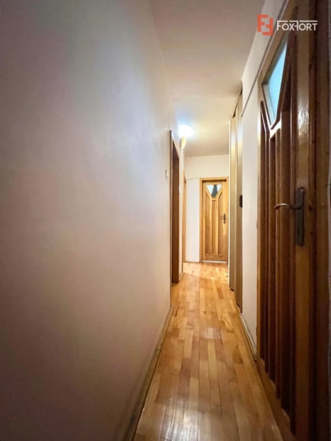 Apartament cu 3 camere, etaj 5 de vanzare, zona Lunei - 10